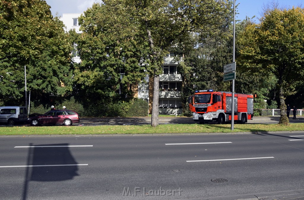 VU Koeln Buchheim Frankfurterstr Beuthenerstr P145.JPG - Miklos Laubert